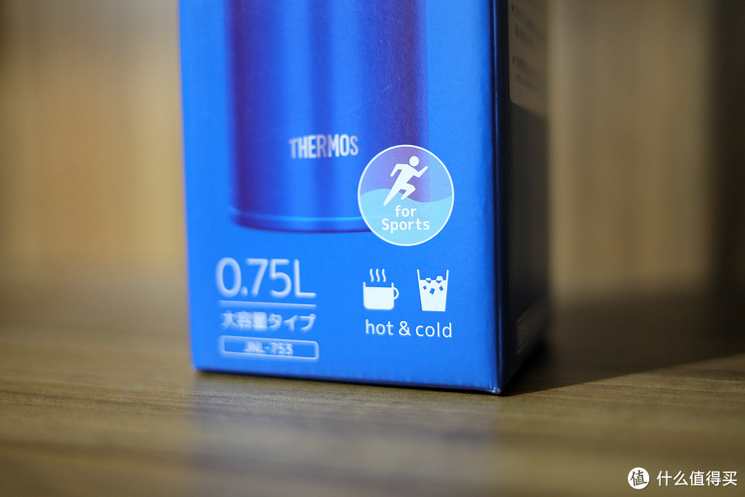 THERMOS 膳魔师 JNL-753 保温杯值得「养生老干部」入手吗？