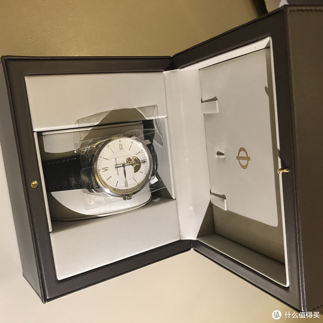 BAUME & MERCIER 名士 Classima Executives系列 MOA08688 男士机械腕表