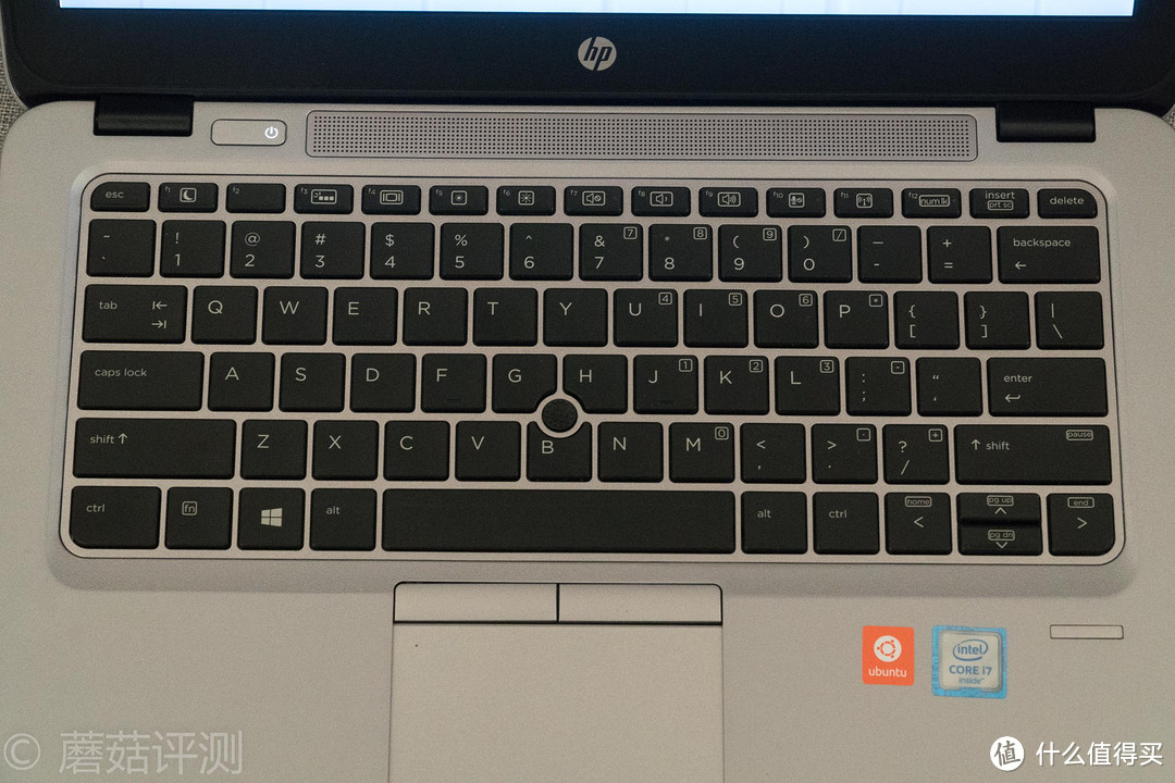 不追求性能，追求品质、便携、体验和续航—HP 惠普 Elitebook 820 G3 商务轻薄笔记本电脑 全方位评测