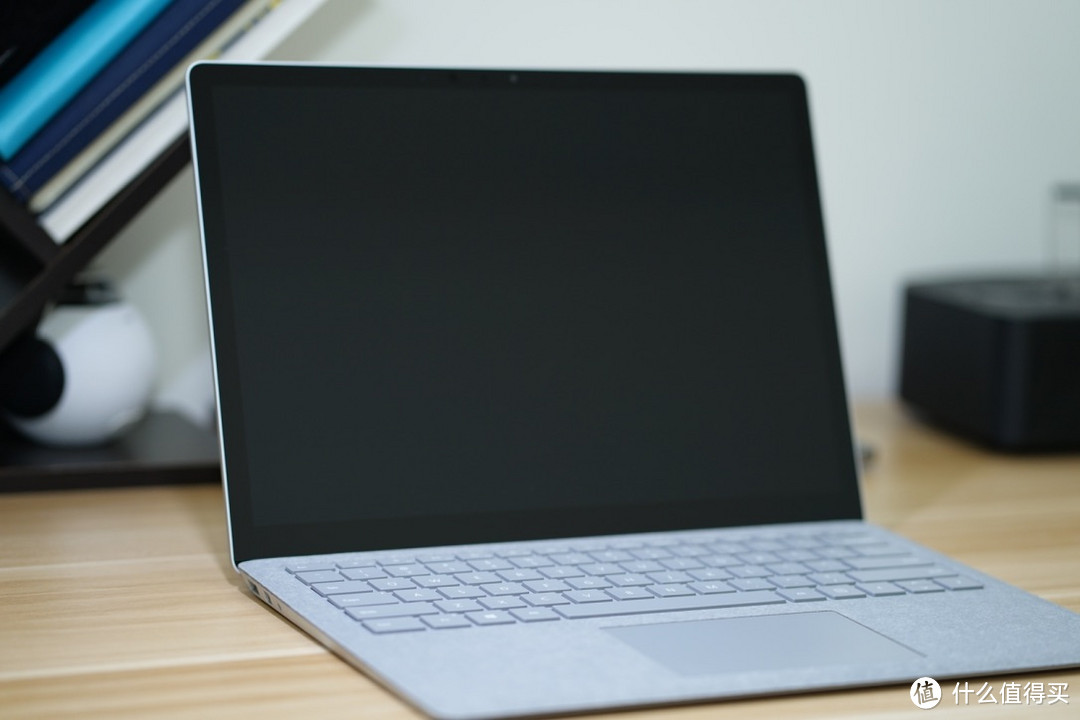 #原创新人#Windows系统下的一朵奇葩Microsoft 微软 Surface Laptop 笔记本电脑 开箱