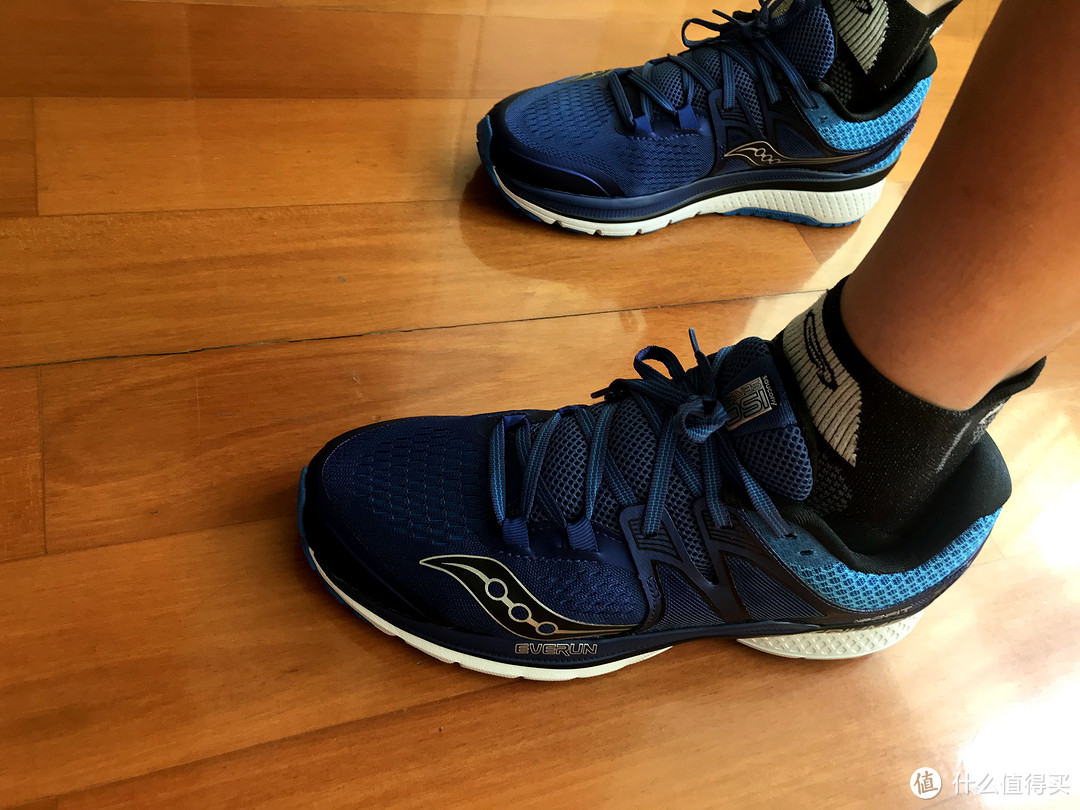 并非完美，但足以心动：saucony 圣康尼 Triumph ISO 3 男款*级缓震跑鞋