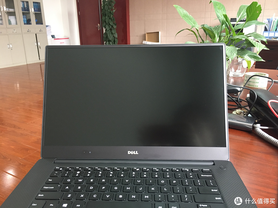 Dell 戴尔 XPS 15 9560 笔记本电脑开箱、遇到的问题及全智服务体验