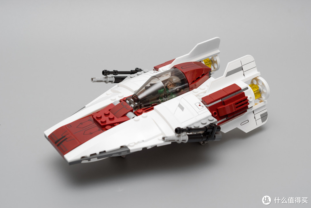 #本站首晒#红白相间的危险小箭头：LEGO 乐高 星球大战系列 75175 A 翼战机