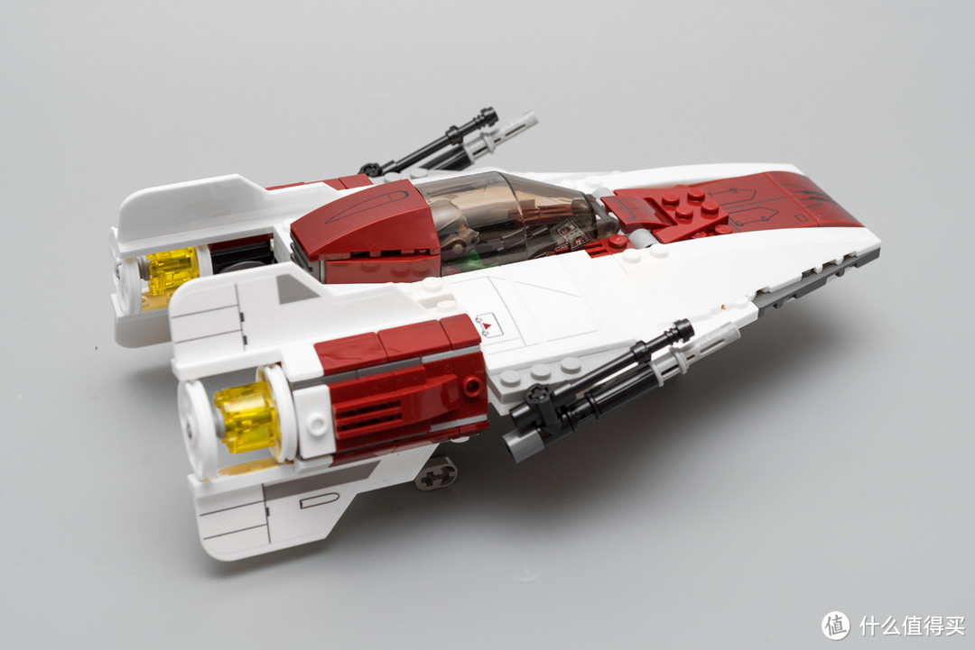 #本站首晒#红白相间的危险小箭头：LEGO 乐高 星球大战系列 75175 A 翼战机