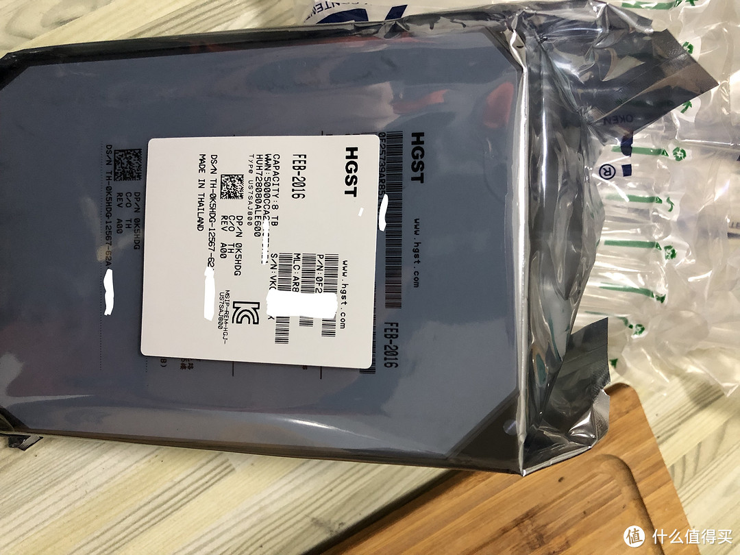 HGST 昱科 8T 氦气硬盘 开箱晒单