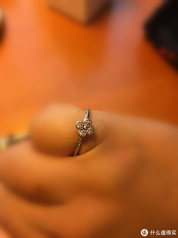 我的潘多拉 篇三:新年的祥瑞小狮子和四叶草戒