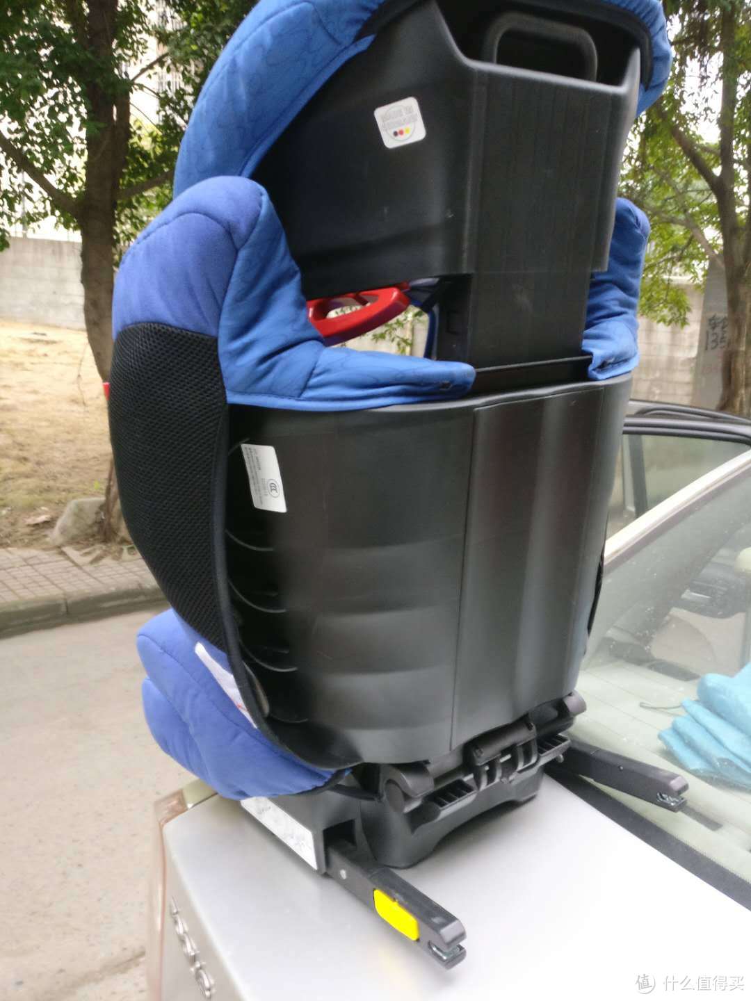 这车竟然没有isofix接口,10年福克斯安装安全座椅— Storchenmuhle 斯迪姆 安全座椅