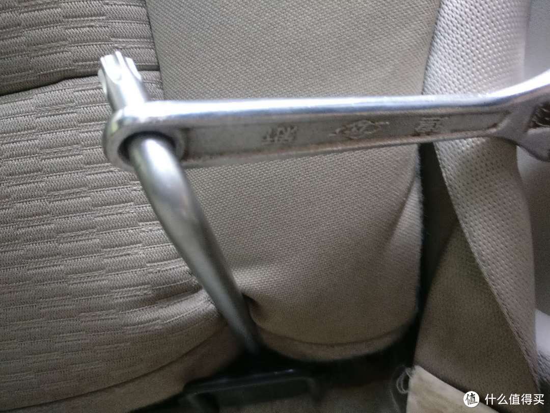 这车竟然没有isofix接口,10年福克斯安装安全座椅— Storchenmuhle 斯迪姆 安全座椅