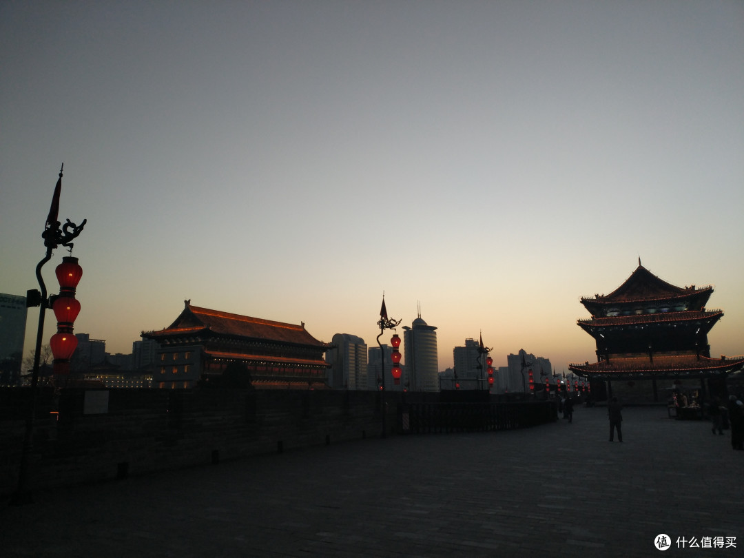 秋风得意“马”蹄急,一日跑尽长安路—2017年西安马拉松 赛评