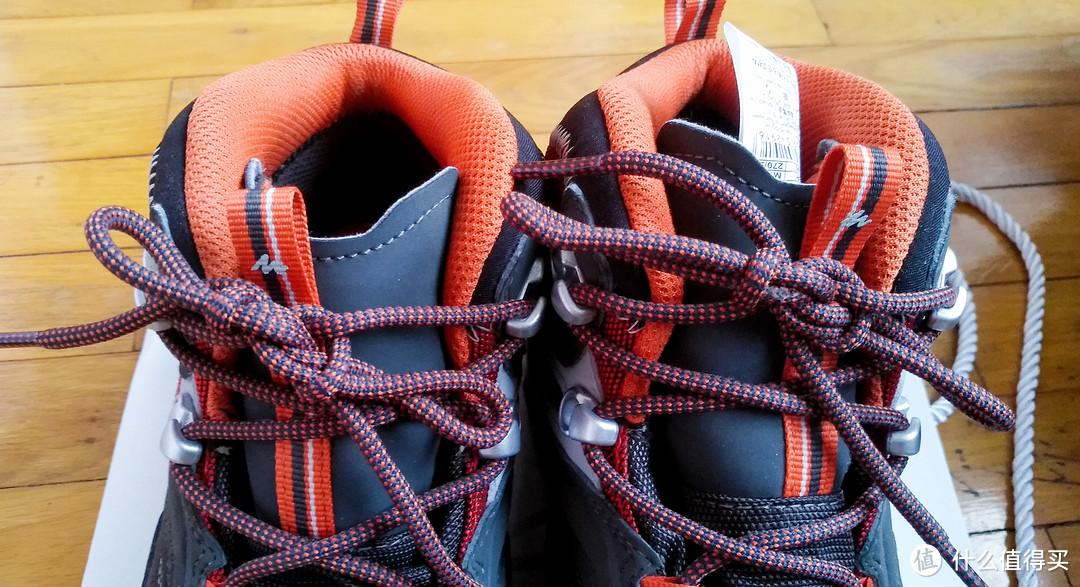 冬日里的一抹橘色—Decathlon 迪卡侬 QUECHUA FORCLAZ 100 中帮徒步鞋 评测