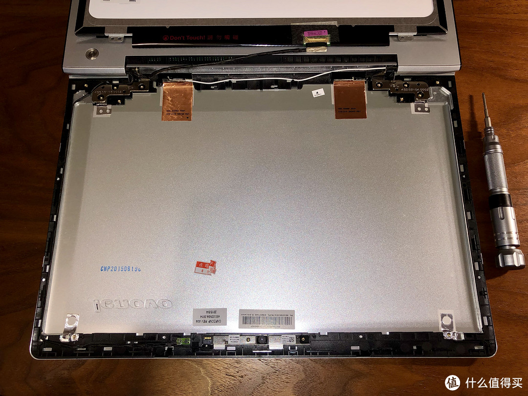 断轴的Lenovo 联想 ideapad 300s 笔记本电脑 修复小记