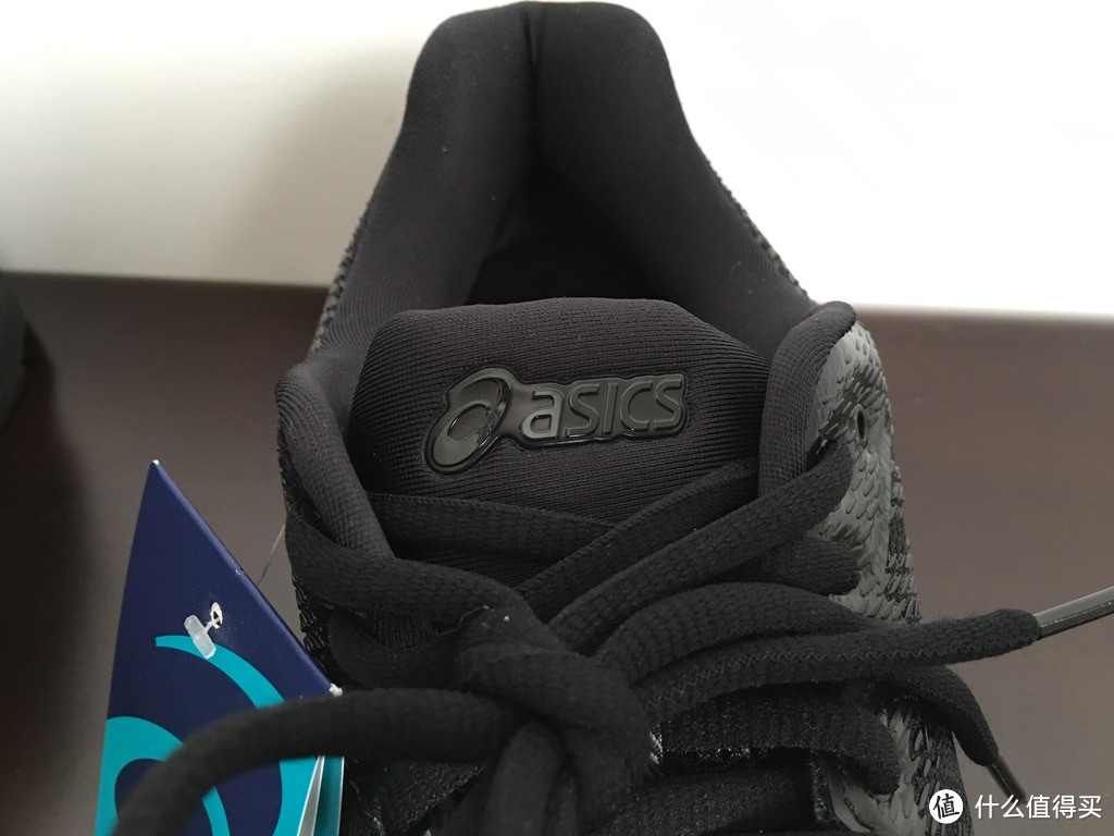 ASICS 亚瑟士 Nimbus 20 黑武士款 开箱和简单上脚感受