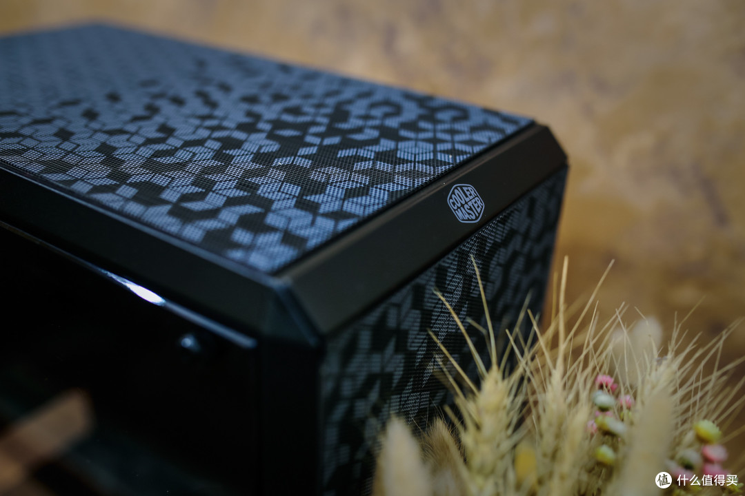 原创新人#"酷妈"有点萌— coolermaster 酷冷至尊 q300l 移动i/o