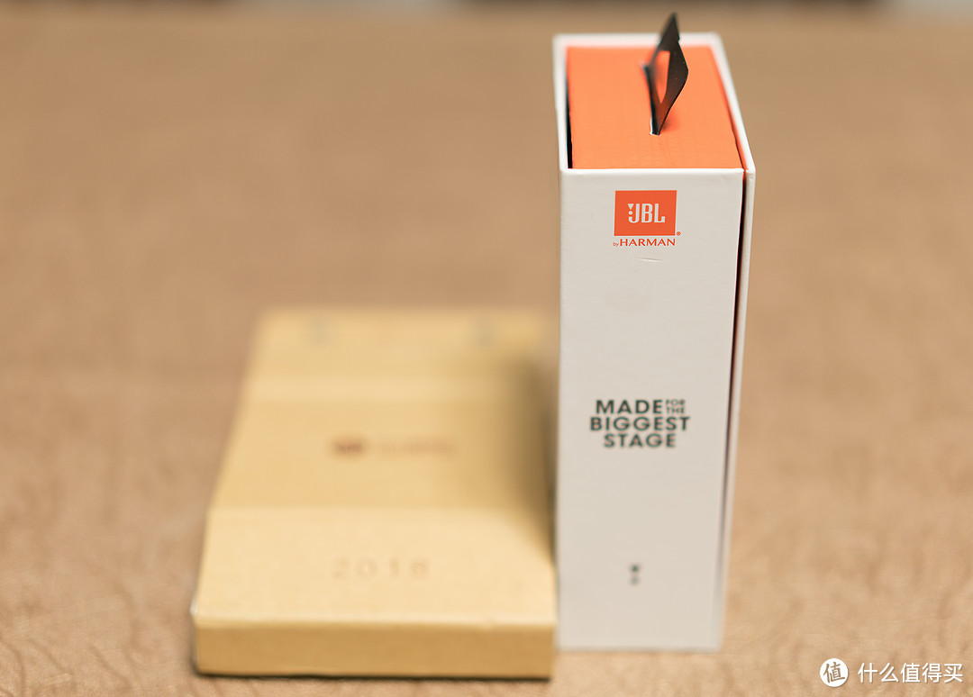 来着大妈的新年礼物——JBL T280BT 蓝牙无线运动耳机