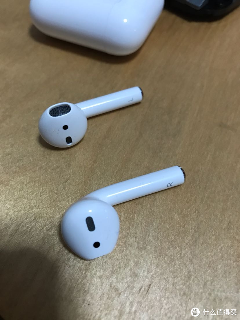 600块买了最便携的无线蓝牙耳机一Apple 苹果 airpods 无线耳机 伪开箱晒单加使用评测