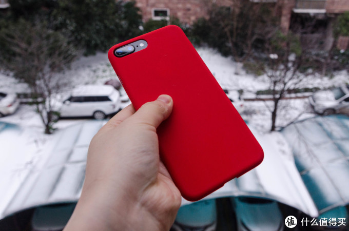 iPhone手机壳怎么选:新年焕新壳,这几款简约实用的手机壳值得买