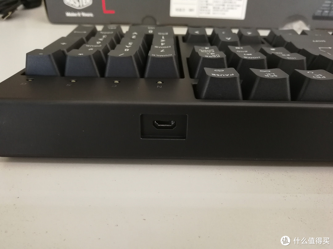 CoolerMaster 酷冷至尊 烈焰枪 XT V2 青轴 机械键盘 开箱