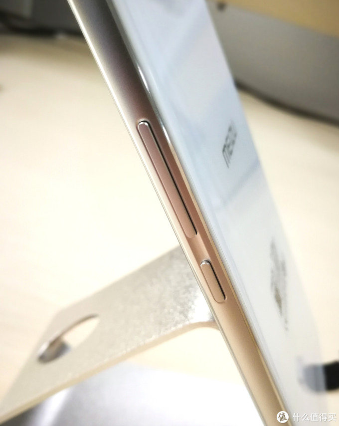 发布一年后的青年良品—MEIZU 魅族 魅蓝X 手机 开箱