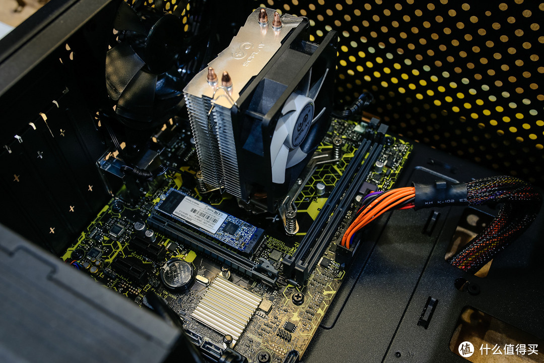 小机箱光效升级的“点睛之作”：CoolerMaster 酷冷至尊 G100M  RGB散热器 开箱