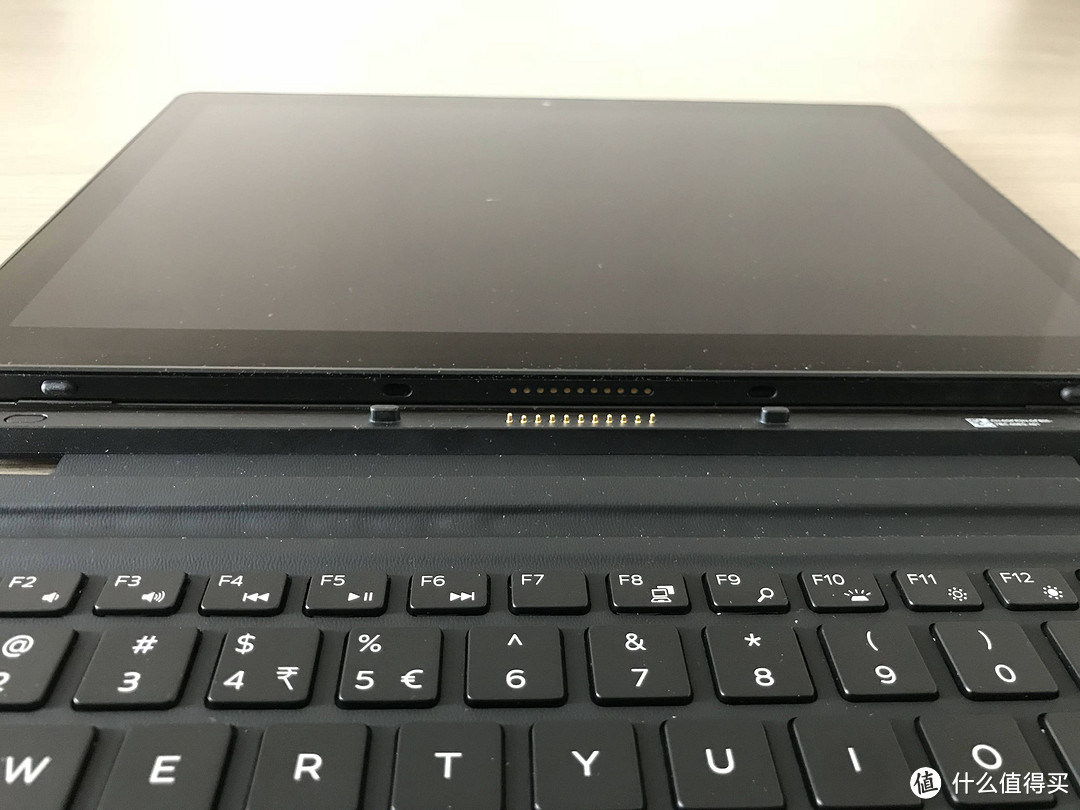 一款能怼surface pro的二合一：Dell 戴尔 Latitude 5285 笔记本电脑 开箱评测