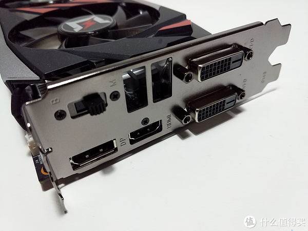 耕升geforce gtx1050ti 烈風 顯卡外觀展示(轉接線|驅動光盤|風扇