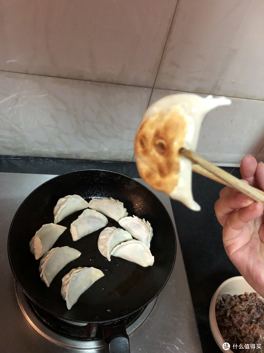 为了消灭一颗大白菜，初次尝试包饺子（追加包春卷）