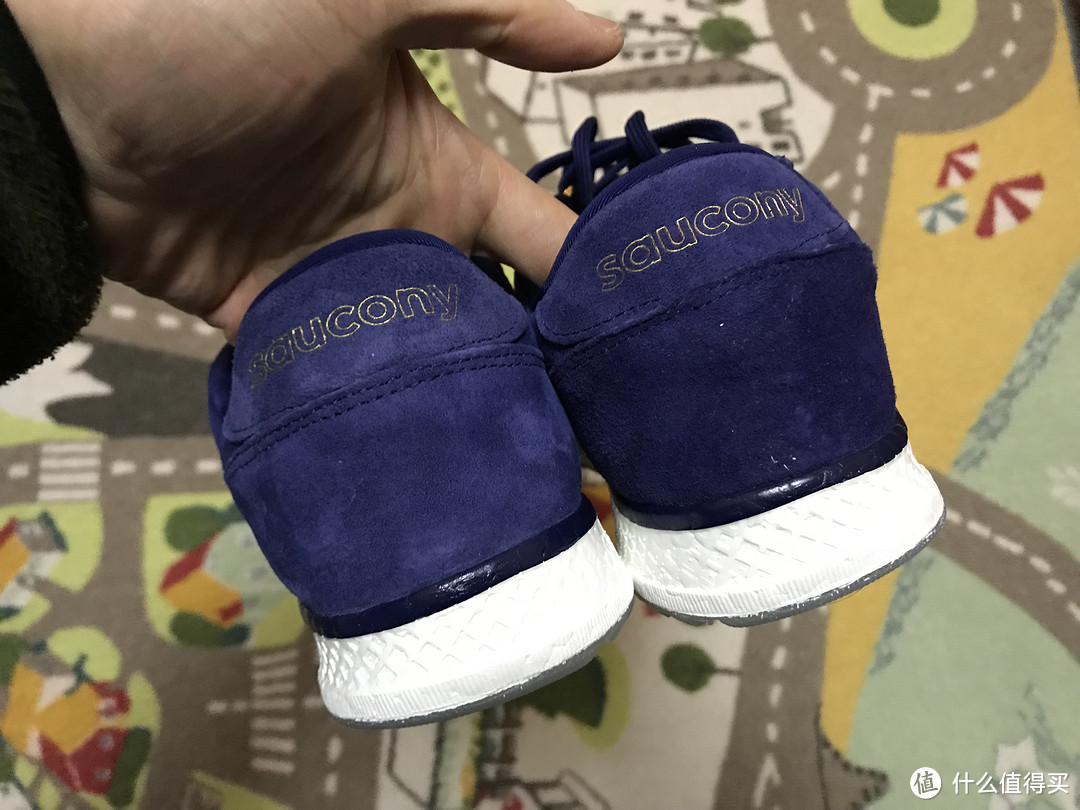 黑科技Everun跑鞋中底：Saucony 圣康尼 Freedom Runner 复古休闲鞋