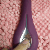 司沃康 Trysta 翠丝特 女用双头振动棒使用感受(电量检测|续航|震动|app链接)