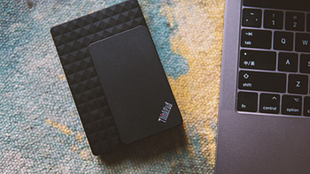 ThinkPad TS900 SSD 移动固态硬盘购买原因(空间|传输速度|结构|写入速度)