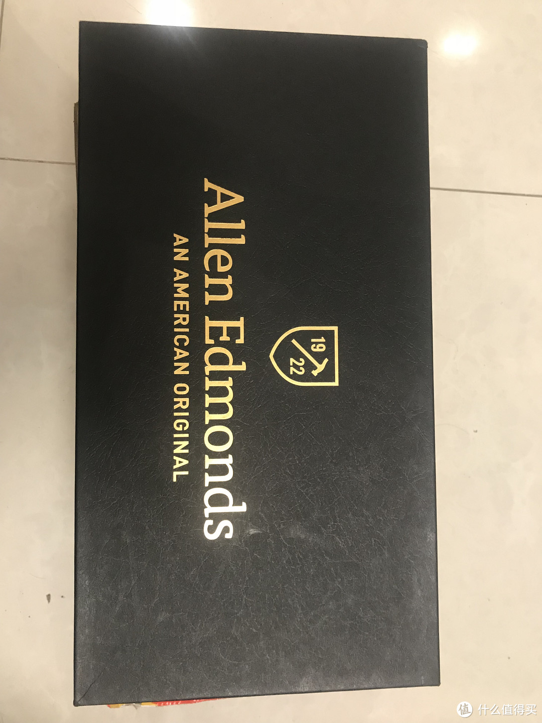 鞋盒正面 鞋盒正面