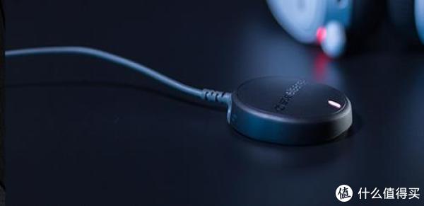 Arctis7的2.4hz无线发射器