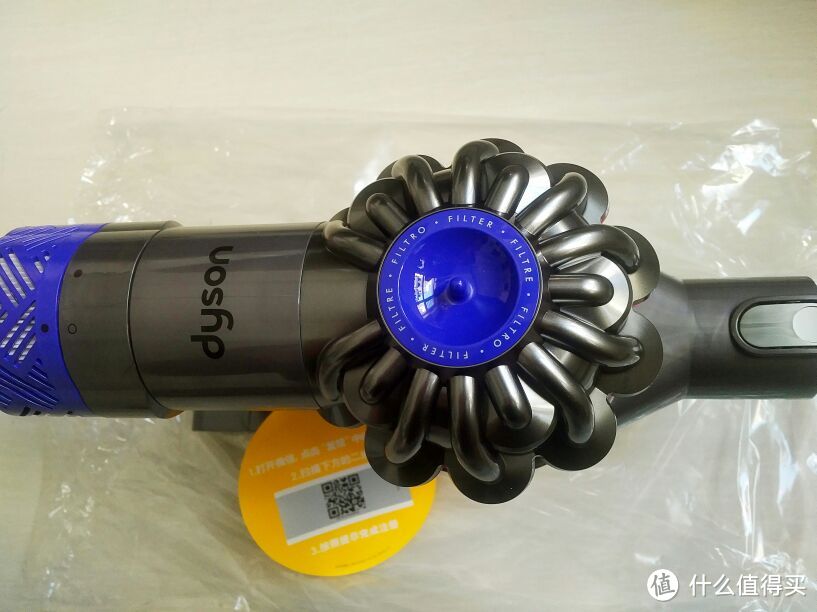 带来不一样的生活体验：Dyson 戴森 V6 Fluffy Extra 手持吸尘器