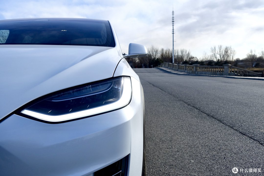 朋友一生一起走:Tesla 特斯拉 Model X 90D 电动车