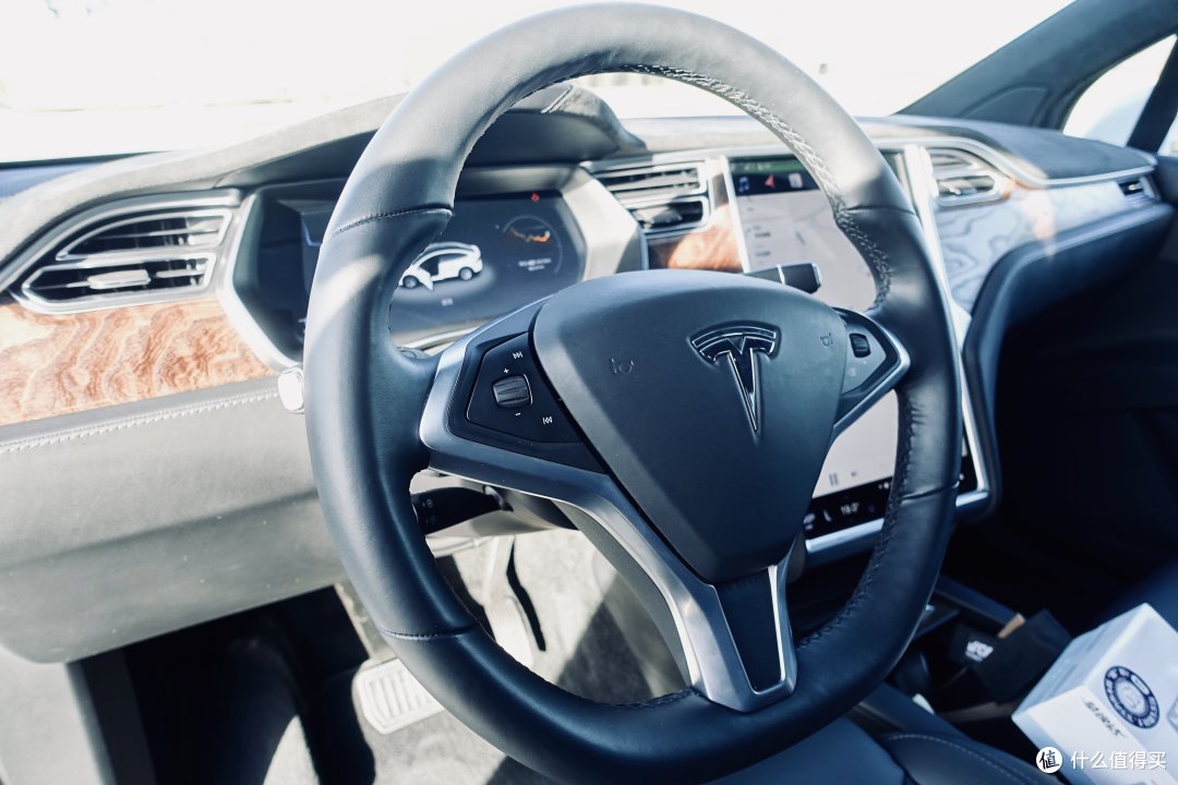 朋友一生一起走:Tesla 特斯拉 Model X 90D 电动车