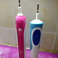 欧乐-B Pro2500（D20）电动牙刷使用总结(外观|充电底座|插头|电力|电源灯)