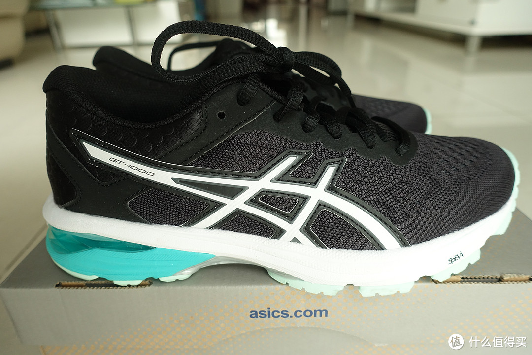 Asics 亚瑟士 GT-1000-6 女款跑鞋 开箱