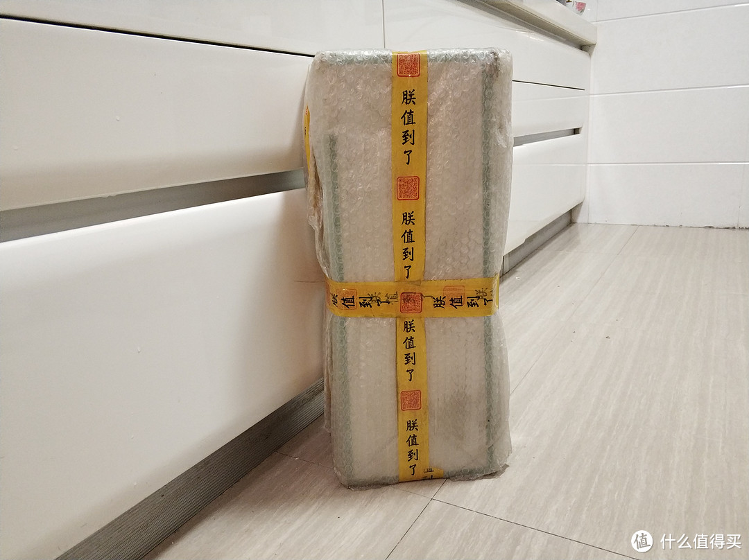 仅重1kg充电半小时就能用15分钟:日立R10DAL手持吸尘器 上手体验
