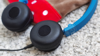 AKG 爱科技 Y40 头戴式耳机使用感受(舒适度|隔音|音质)