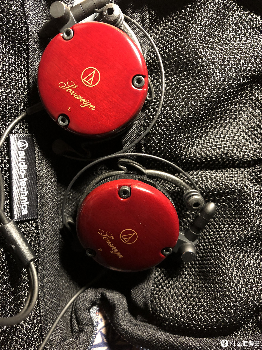 迟到的新年礼物—Audio Technica 铁三角 ATH-EW9 耳机 开箱