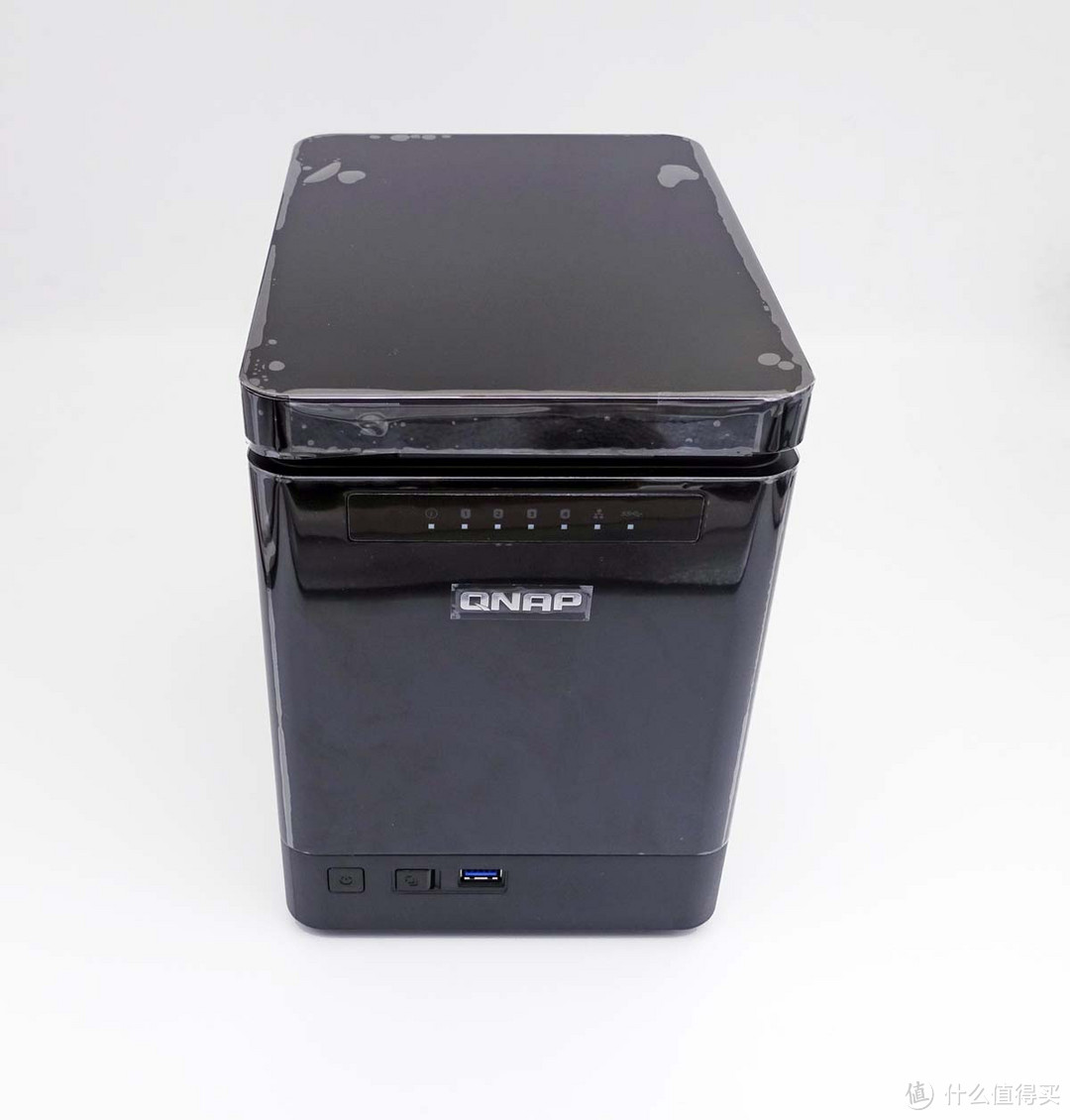 穷鬼家用NAS的故事，附QNAP 威联通 TS-453B mini 和 Synology 群晖 DS918+的简单比较