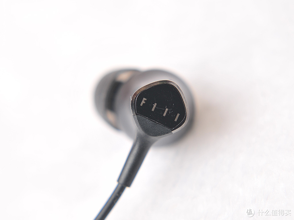 蓝牙耳机的崛起：FIIL 随身星PRO 降噪耳机众测分享