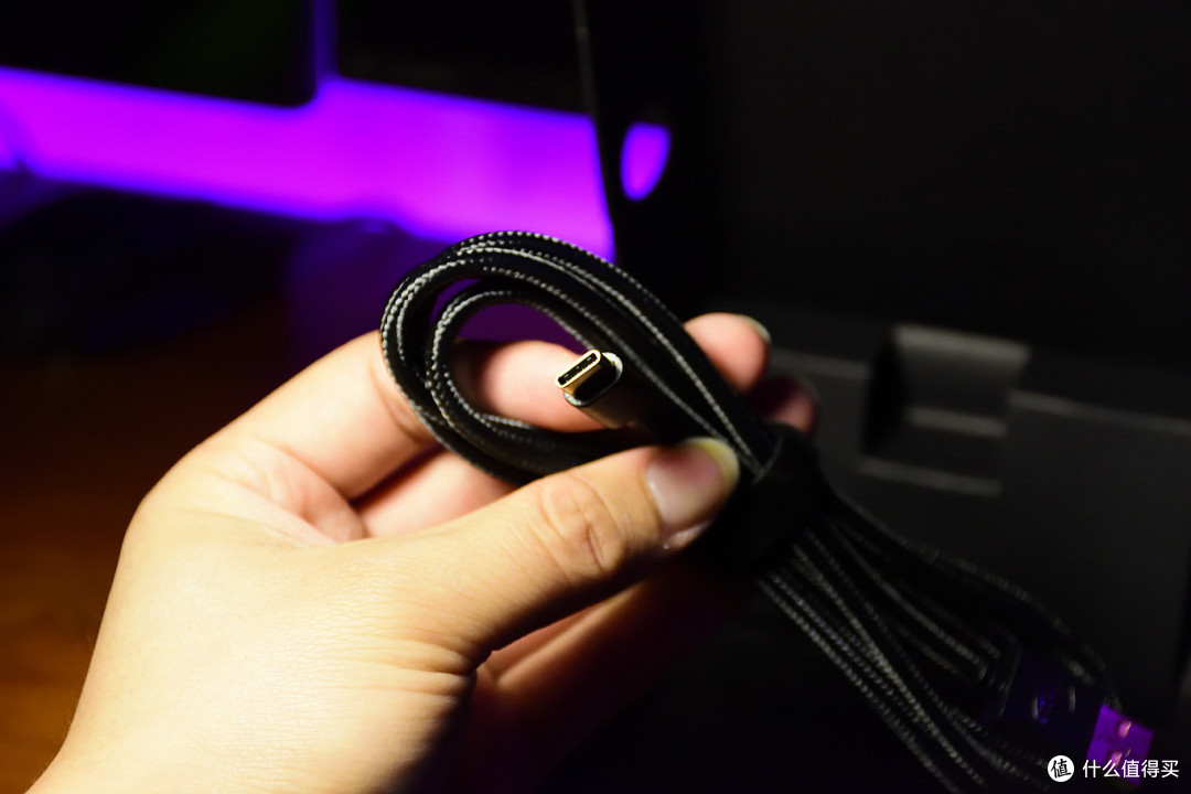 艳而不妖RGB键盘—CoolerMaster 酷冷至尊 MK750 RGB 茶轴机械键盘 开箱
