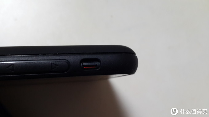 TORRAS 图拉斯 iphone 7plus背夹充电宝 使用报告