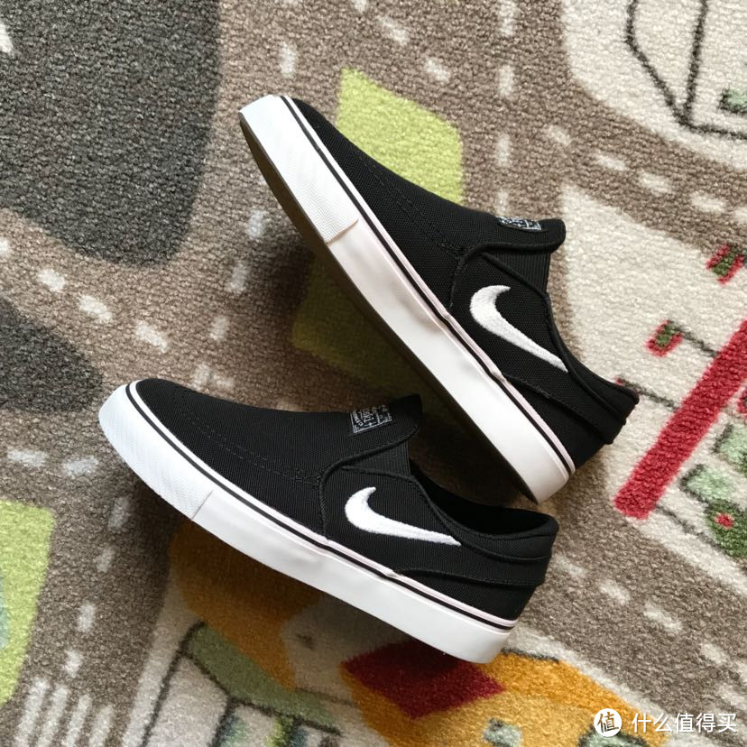 摩擦摩擦：Nike Stefan Janoski Slip 脚蹬滑板鞋