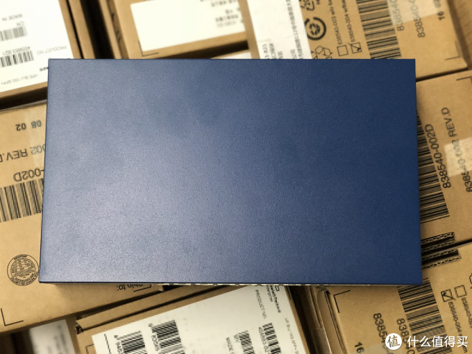 给客户解决工作室用网问题—VOLANS 飞鱼星 VE989G 4WAN口企业级路由器