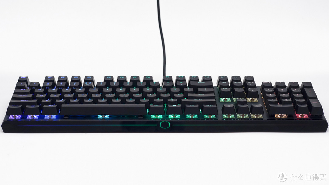 三面氛围灯：CoolerMaster 酷冷至尊 MK750 RGB 机械键盘 开箱体验