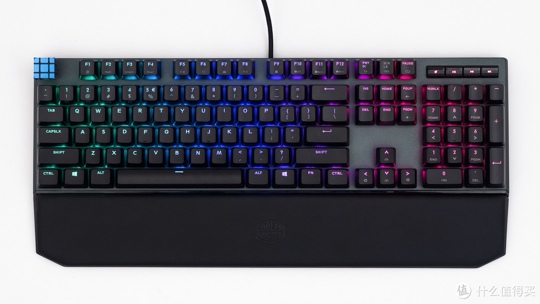 三面氛围灯：CoolerMaster 酷冷至尊 MK750 RGB 机械键盘 开箱体验