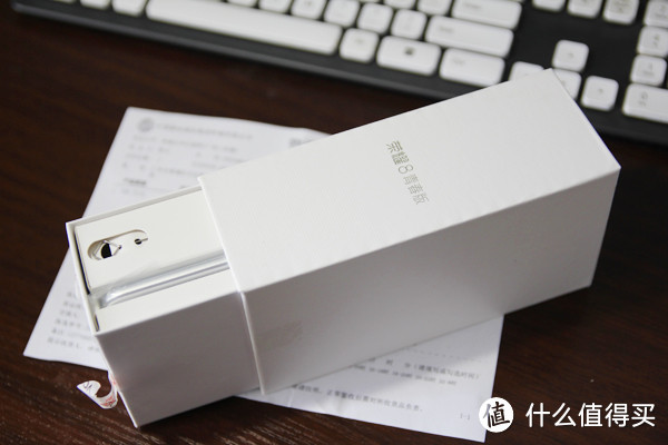 温润如玉能吃鸡:HUAWEI 华为 荣耀8 青春版 4+32G 智能手机 体验评测