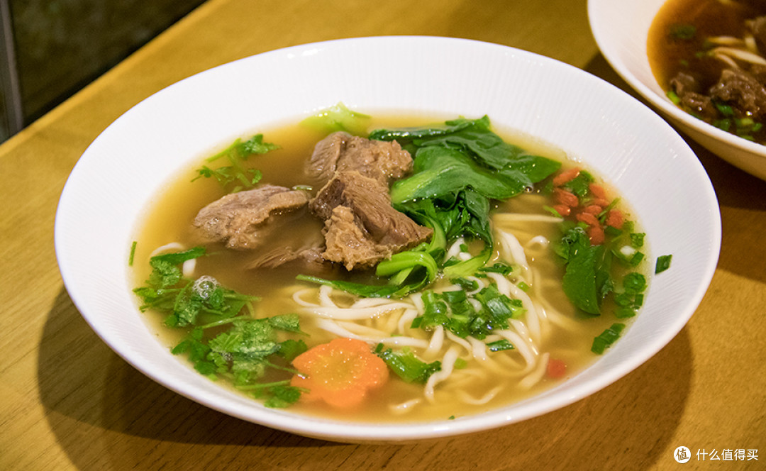 大家都是牛肉面,台湾来的凭什么贵这么多?