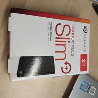 希捷 Backup Plus 睿品 移动硬盘外观展示(外壳|插头)